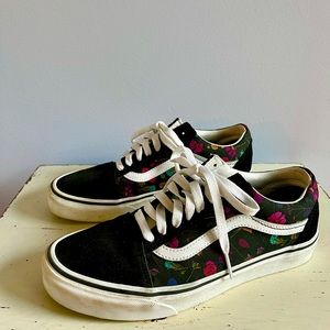 Vans Old Skool Black & Floral Size 8